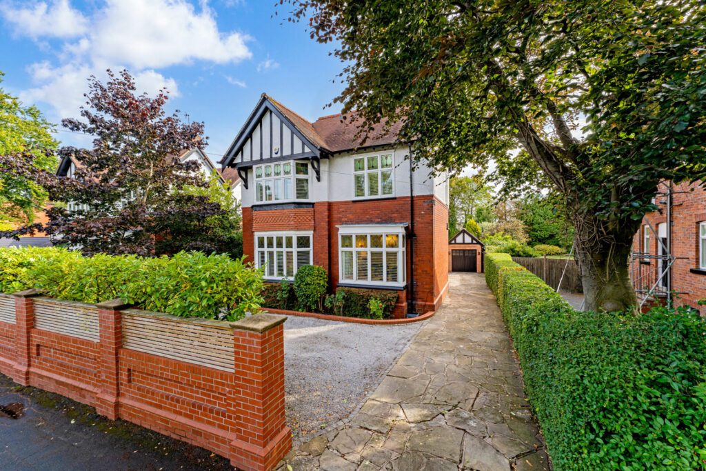 Red brick Edwardian style family home at 184 Bramhall Lane South, Bramhall